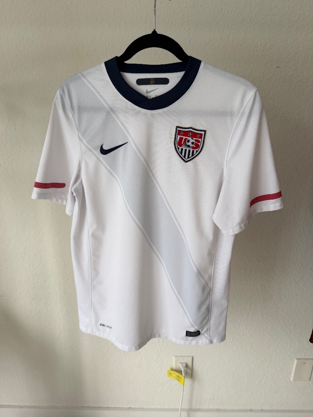 Nike USA USMNT 2010 Home Authentic Soccer Jersey Men’s Small Dri-FIT